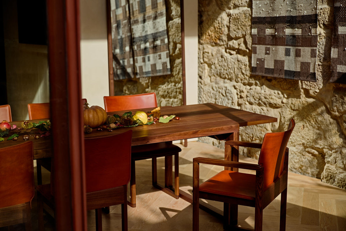 OCTOBER DINING TABLE — shot 15