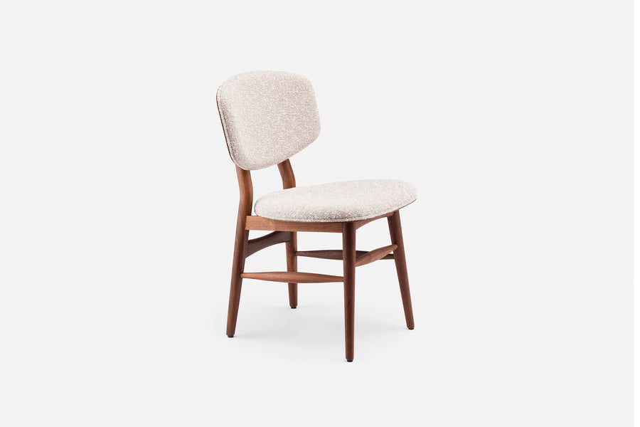 The Autoban Butterfly Chair: An Istanbul Studio's Timber Seat