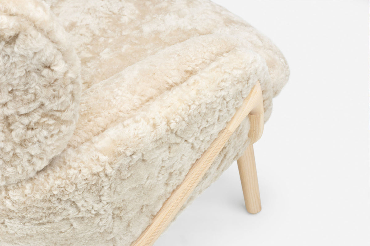 ELYSIA LOUNGE CHAIR — shot 42