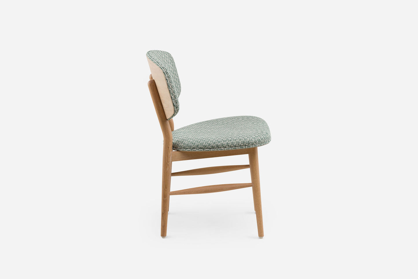 BUTTERFLY CHAIR — shot 29