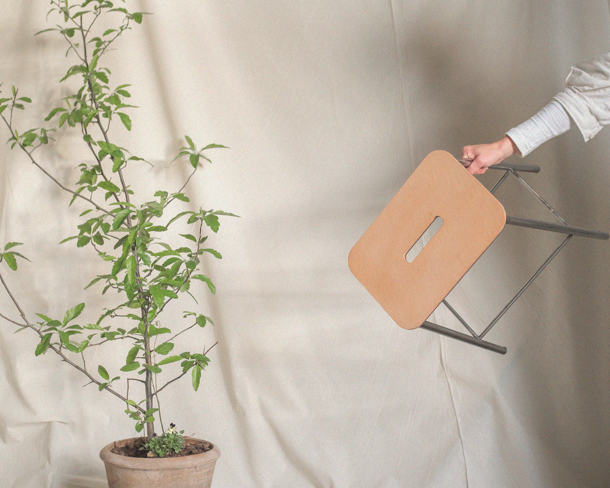 Adam Stool H50 — FRAMA (source: framacph.com)