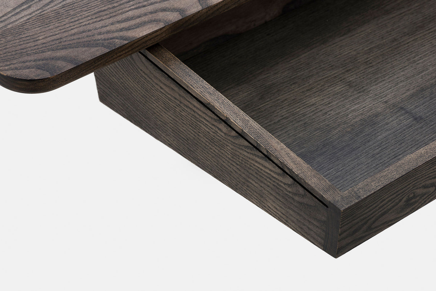 ORSON DESK — shot 10