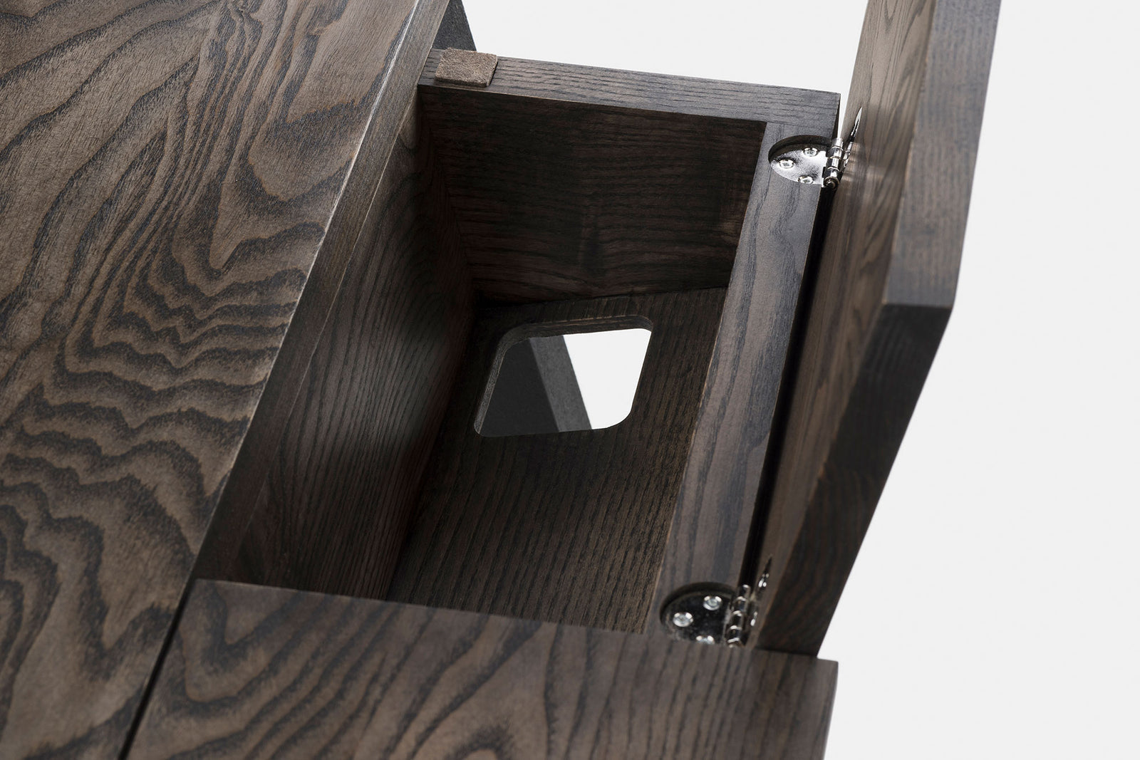 ORSON DESK — shot 14