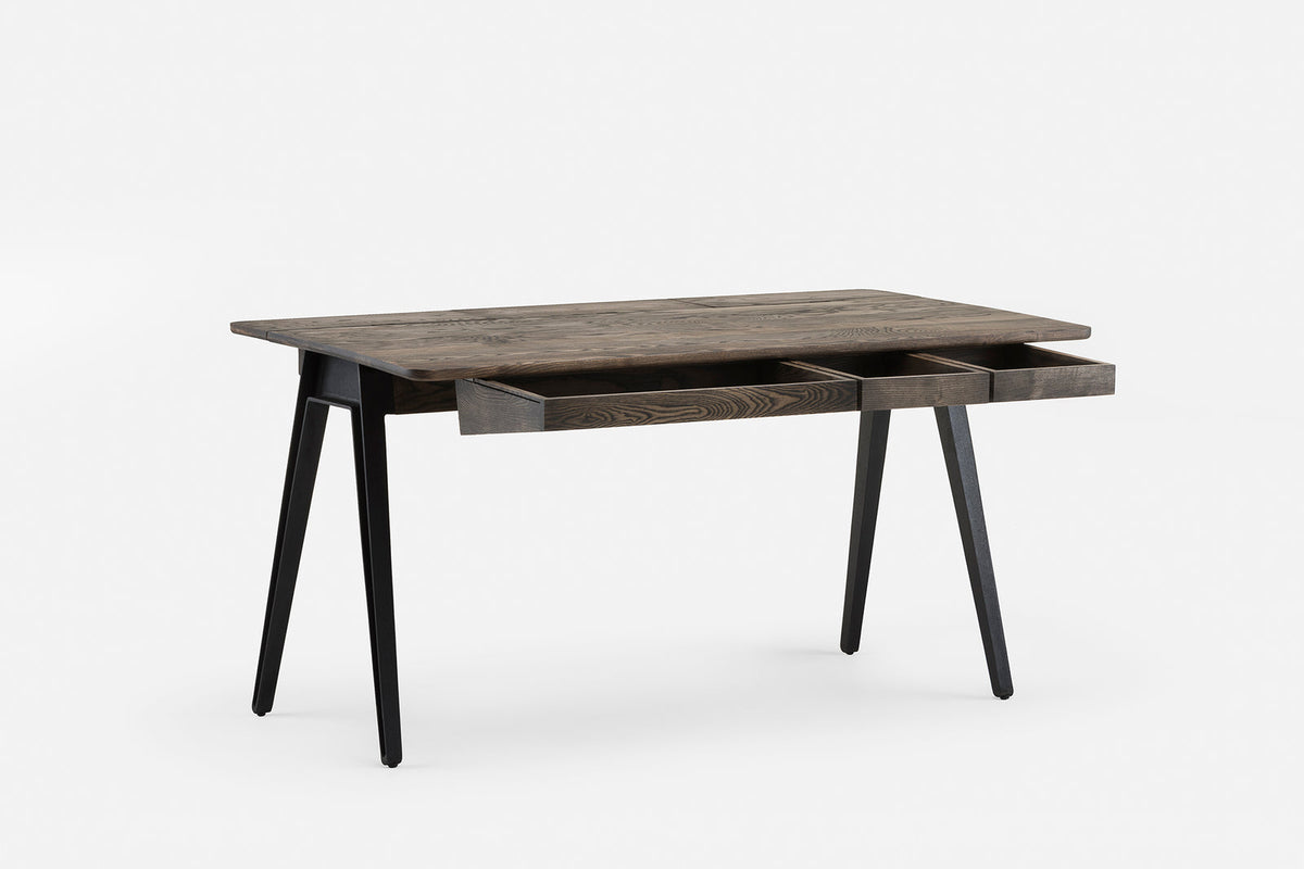 ORSON DESK — shot 5