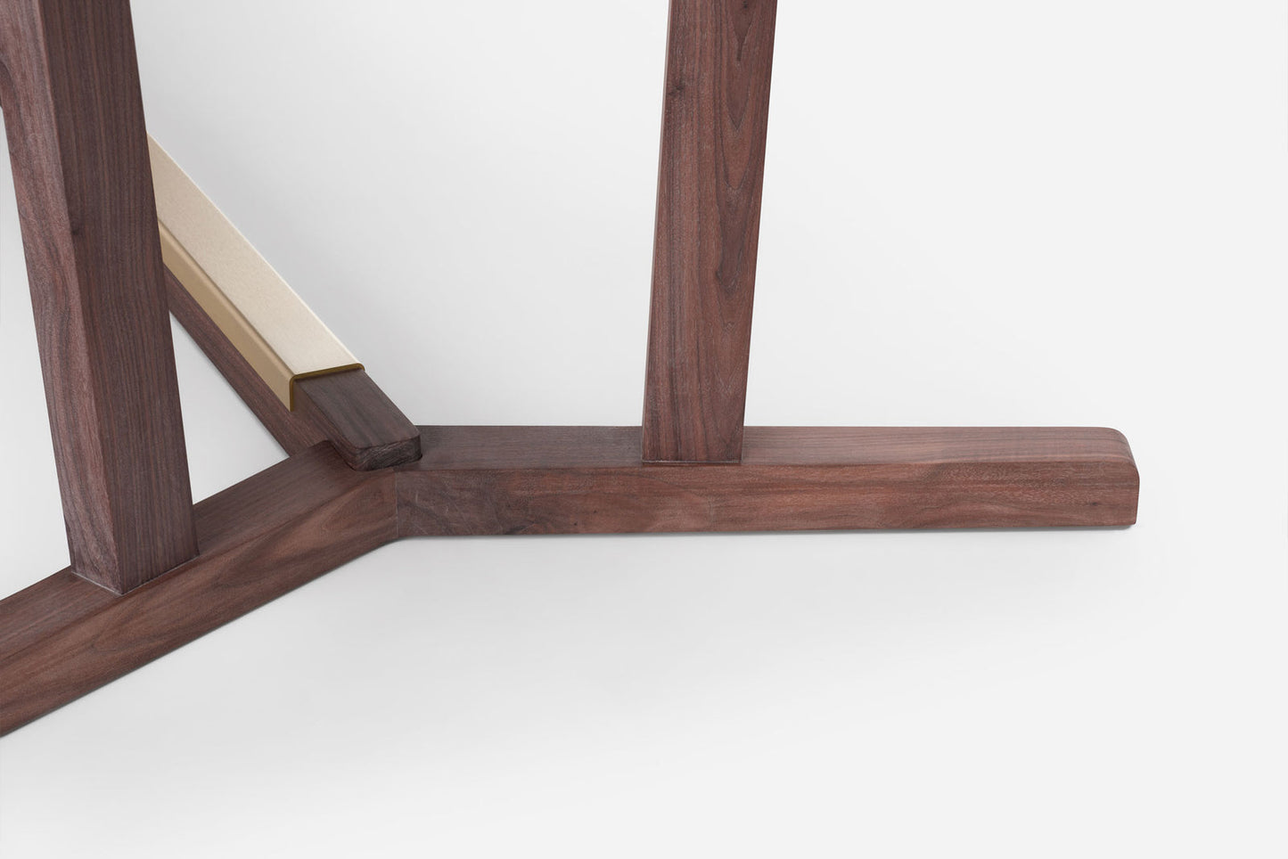 SHAKER DINING TABLE — shot 4