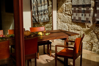 OCTOBER DINING TABLE — shot 15