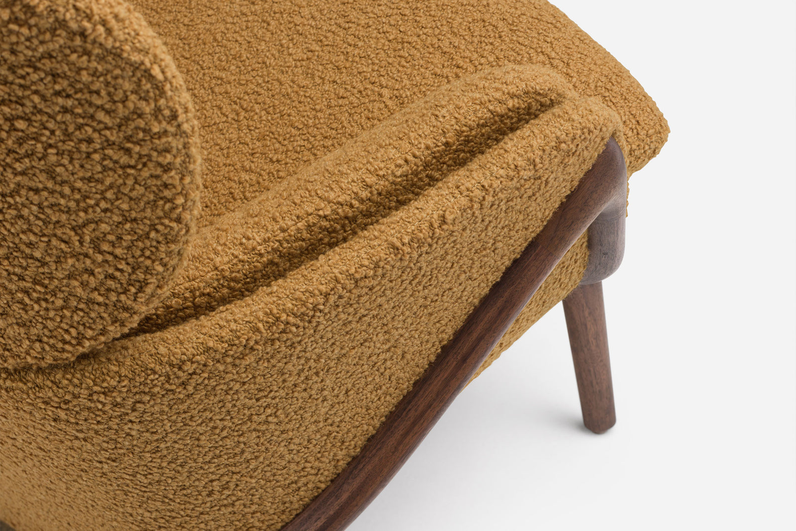 ELYSIA LOUNGE CHAIR — shot 60