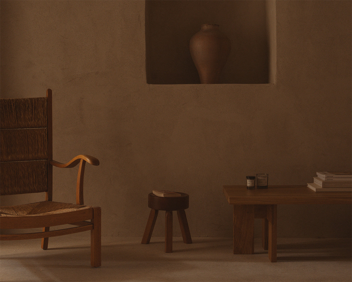 AML Stool — FRAMA (source: framacph.com)