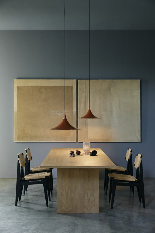 GUBI C-Chair Dining Chair - official product view