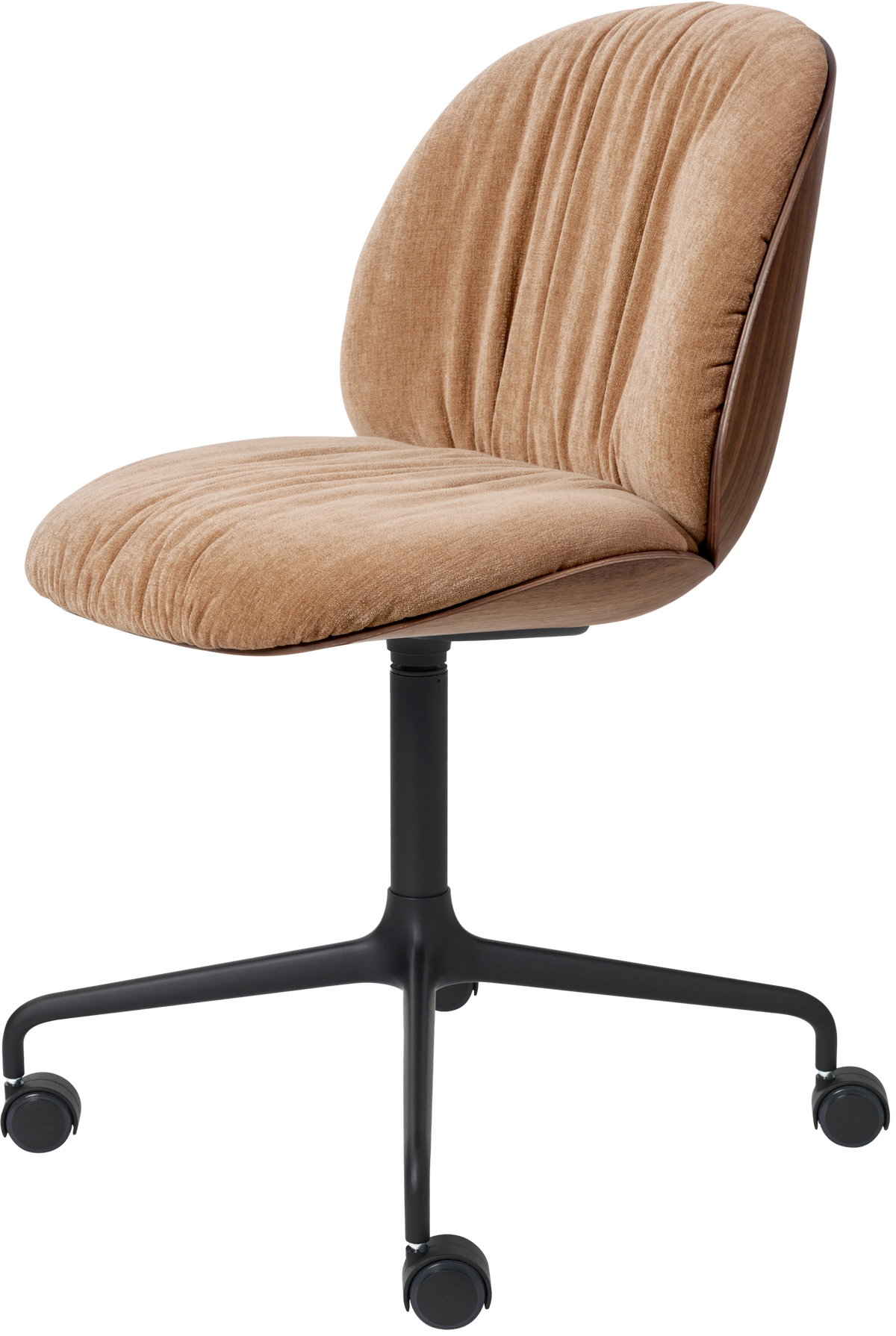 Beetle Soft Meeting Chair by GUBI — Packshots 5 of 7