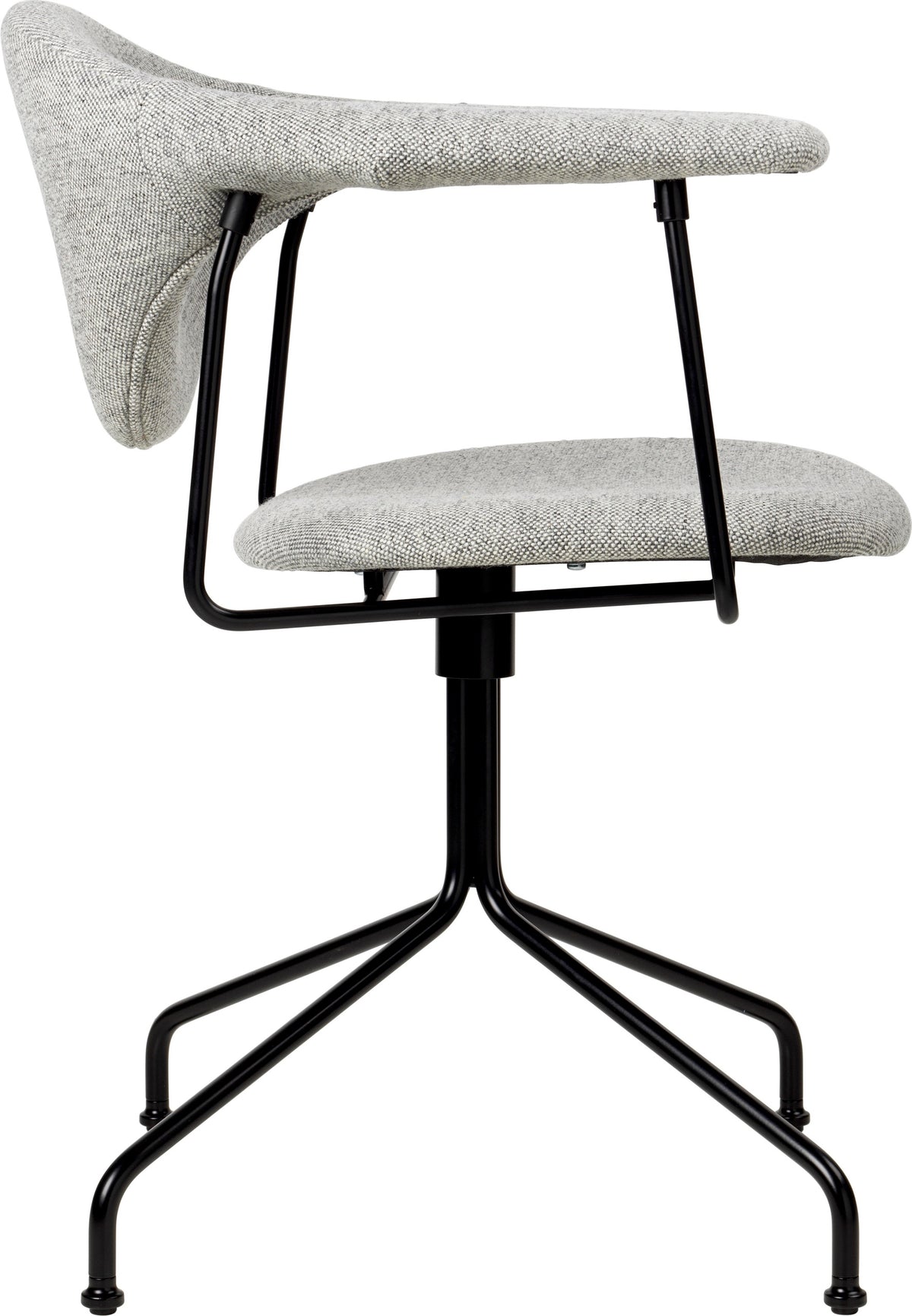 Masculo Meeting Chair by GUBI — Packshots 7 of 7