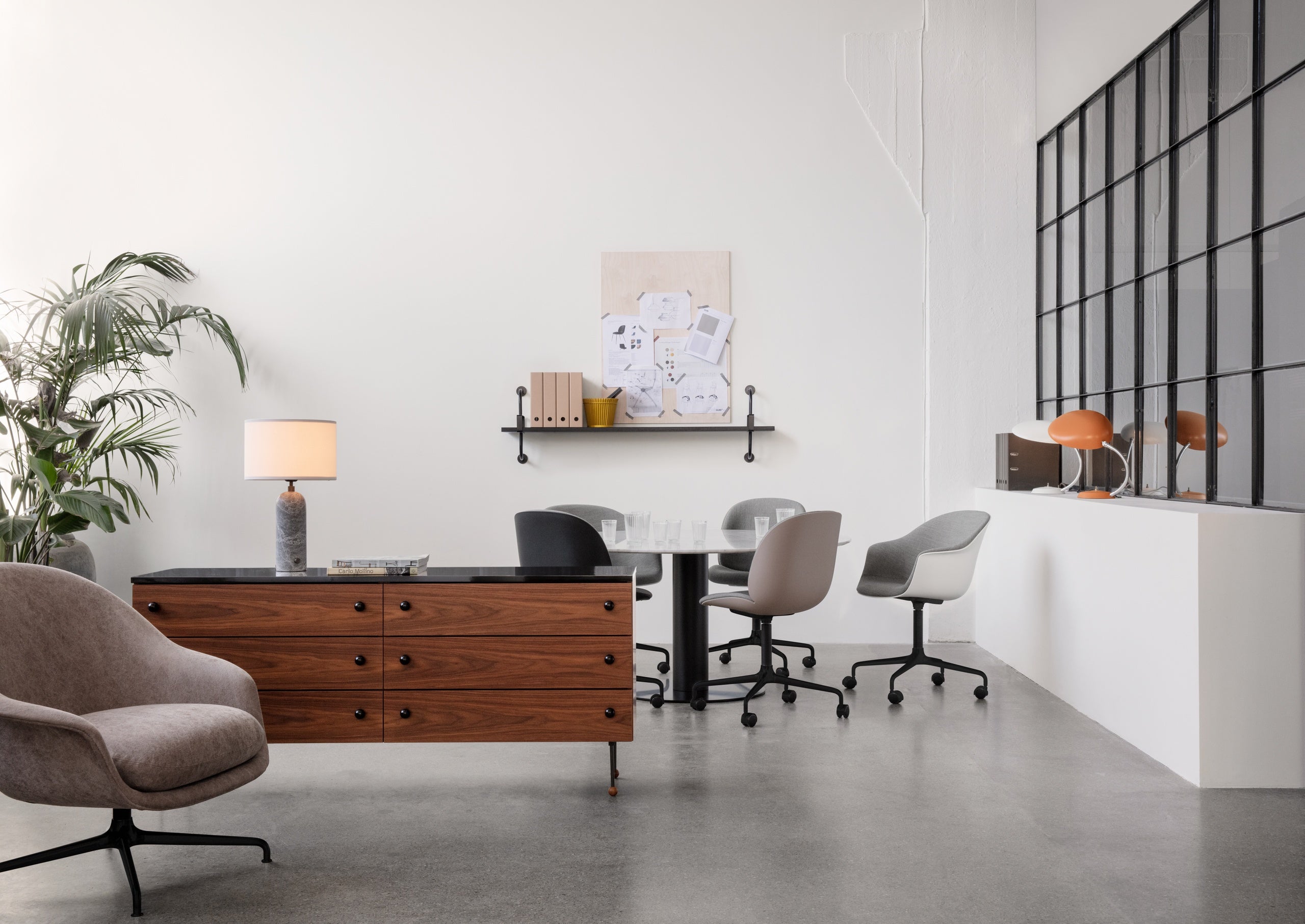 Démon Shelf by GUBI — Lifestyle Images 5 of 12