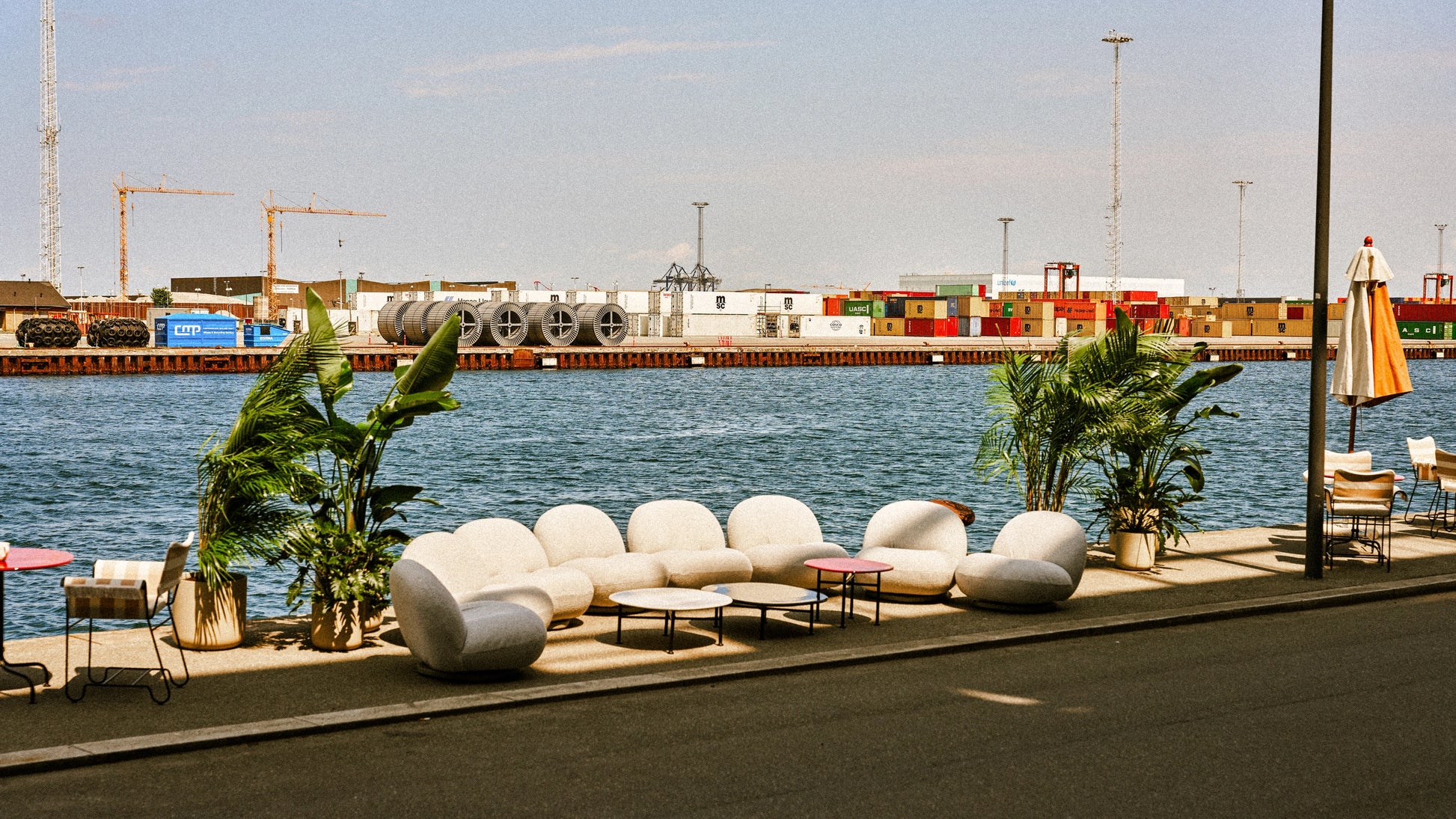 Pacha Outdoor Lounge Chair by GUBI — Lifestyle Images 3 of 7