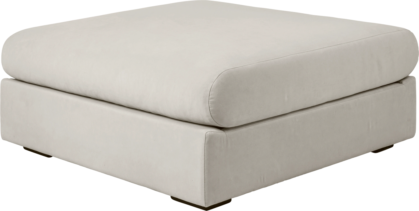 GUBI Elogio Ottoman by Tobia Scarpa - official product view