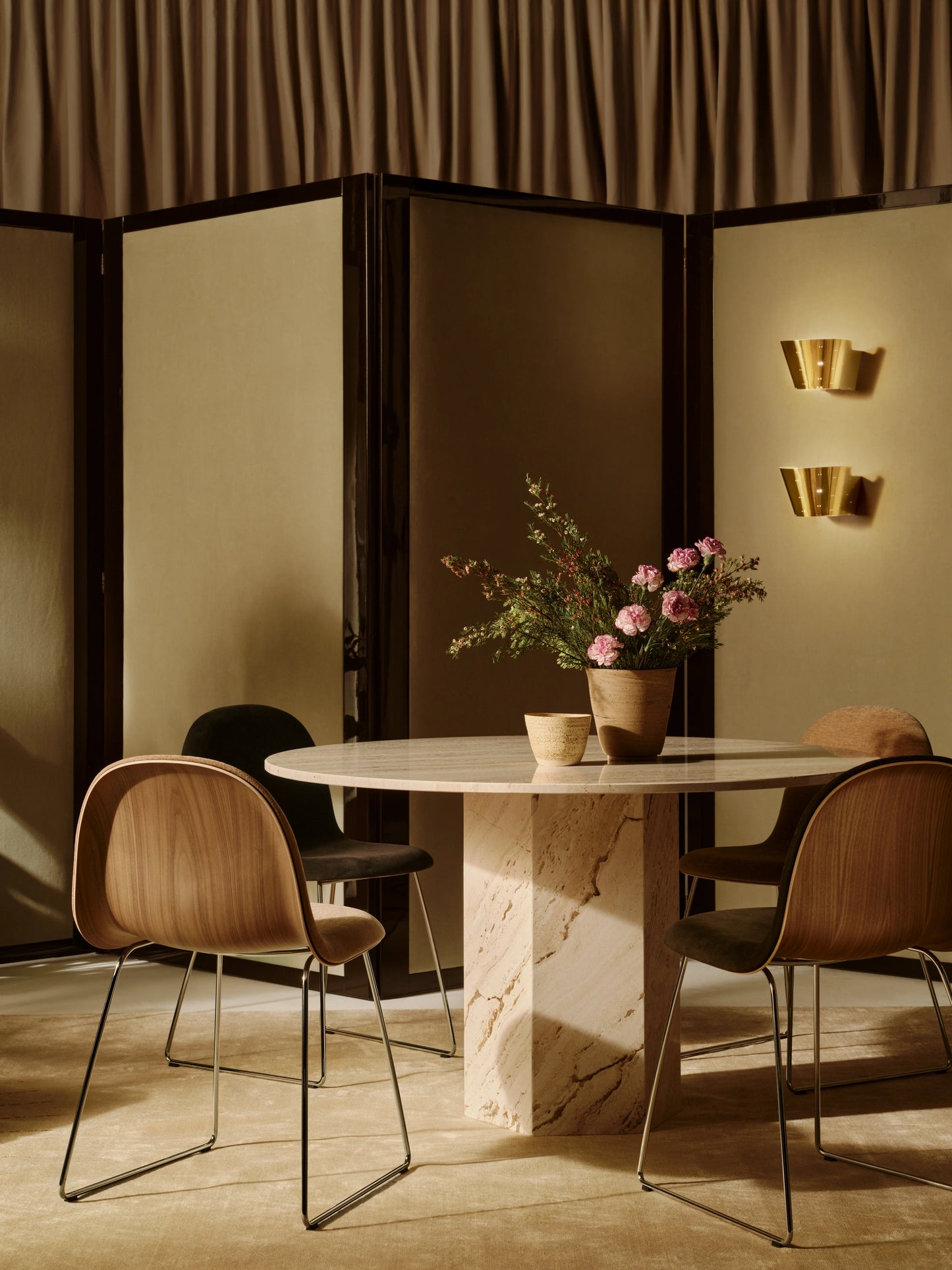9464 Wall Lamp by GUBI — Lifestyle Images 3 of 6