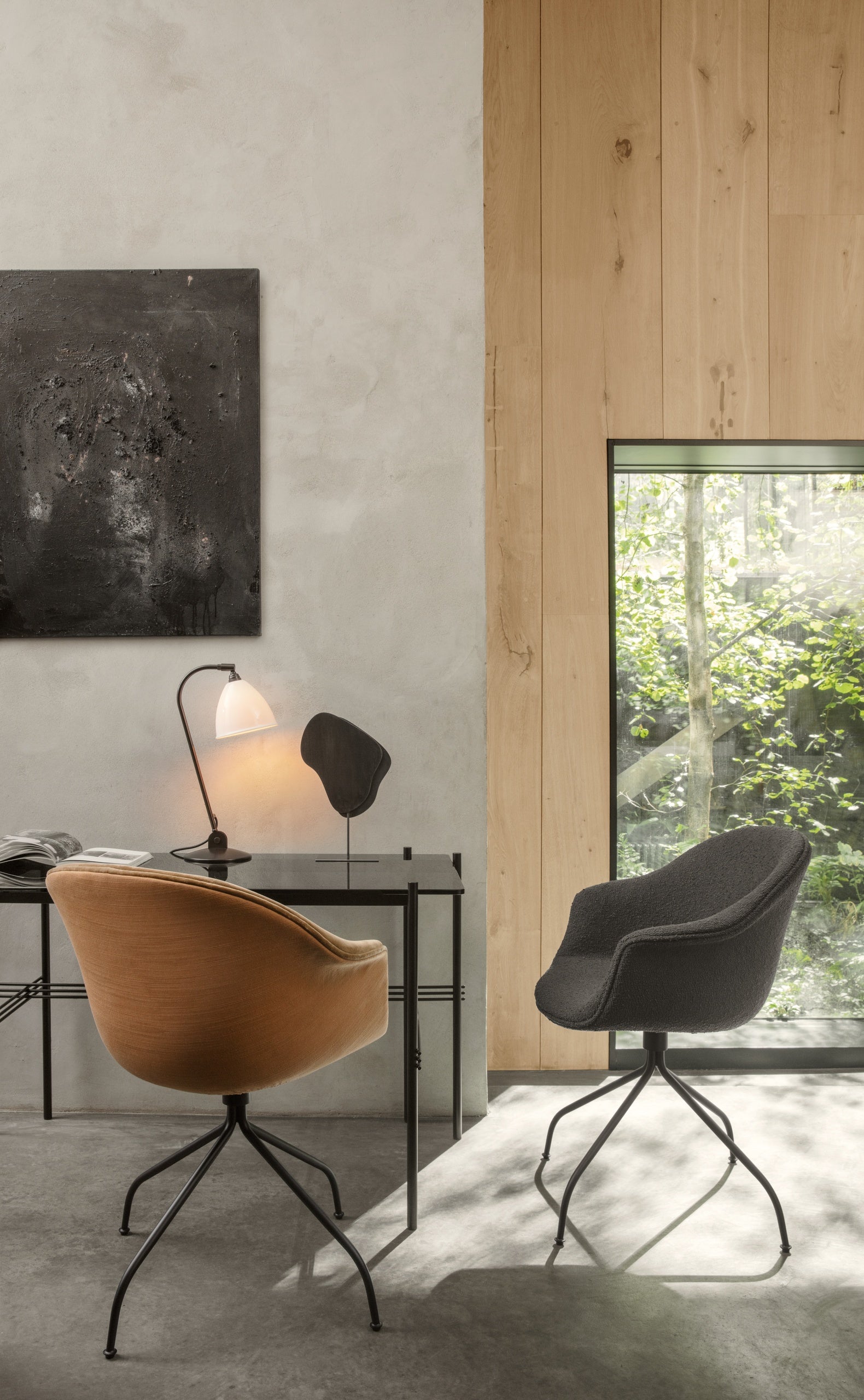 Bat Meeting Chair by GUBI — Lifestyle Images 2 of 7