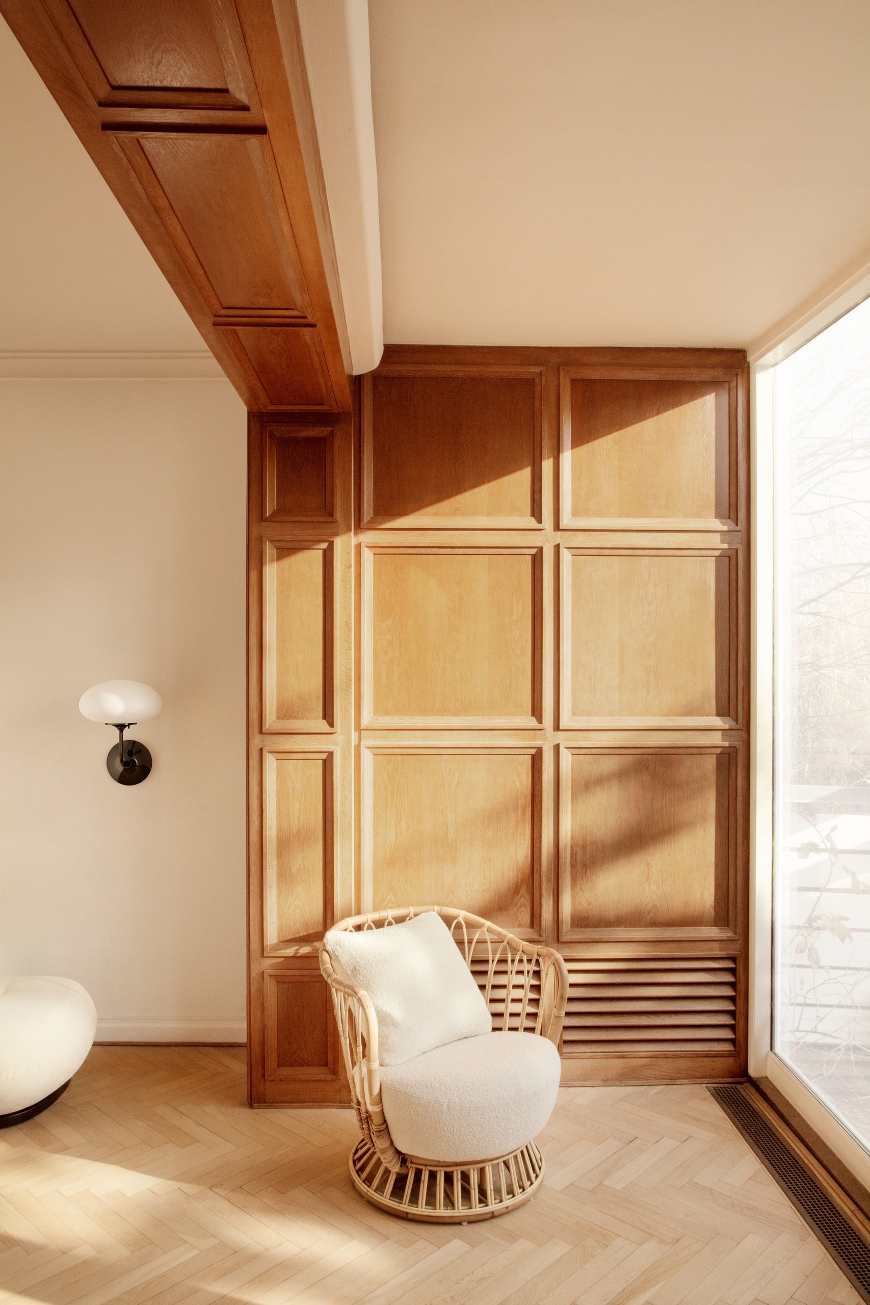 Grace Lounge Chair by GUBI — Lifestyle Images 3 of 3