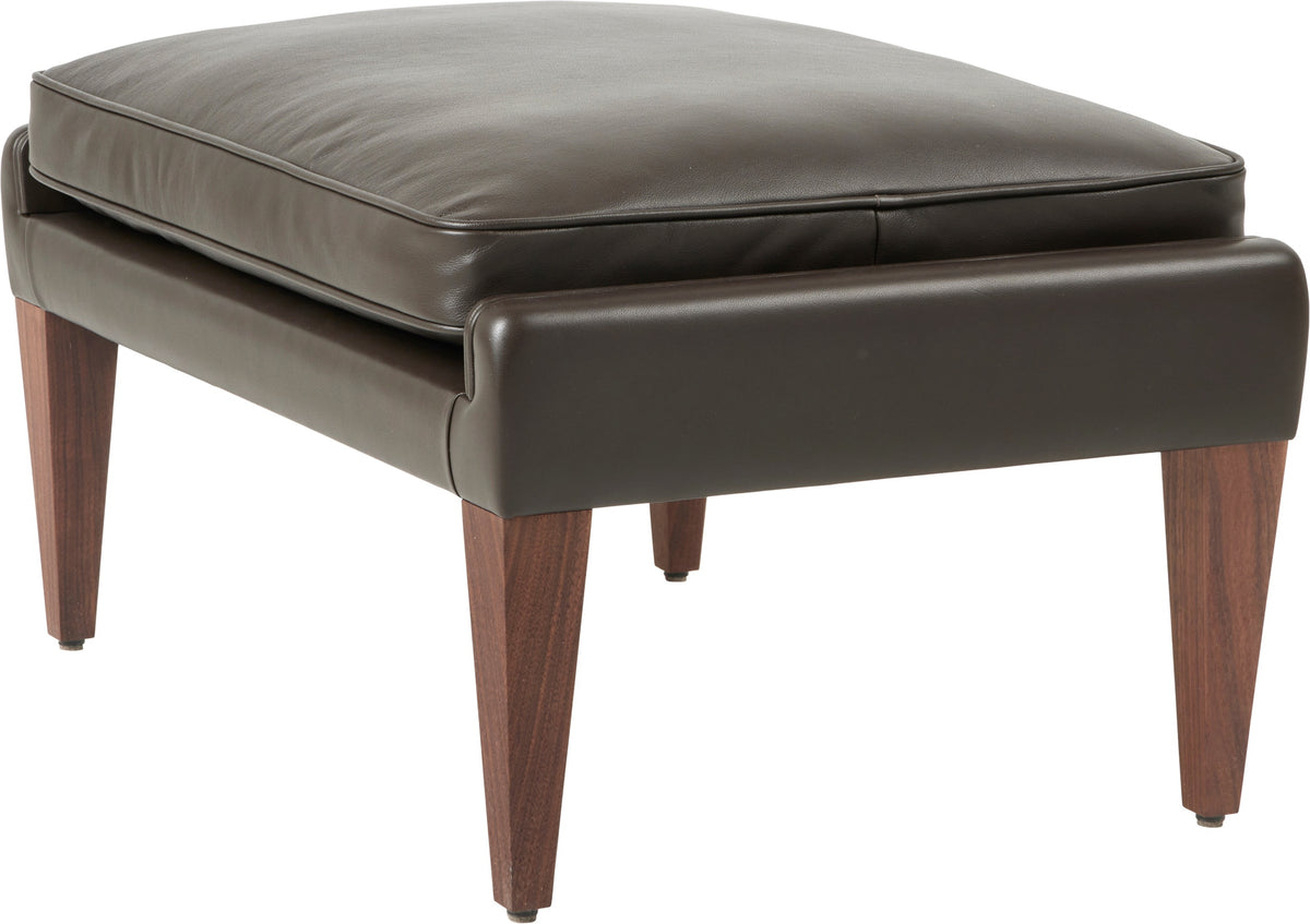 GUBI V11 Ottoman - official product view