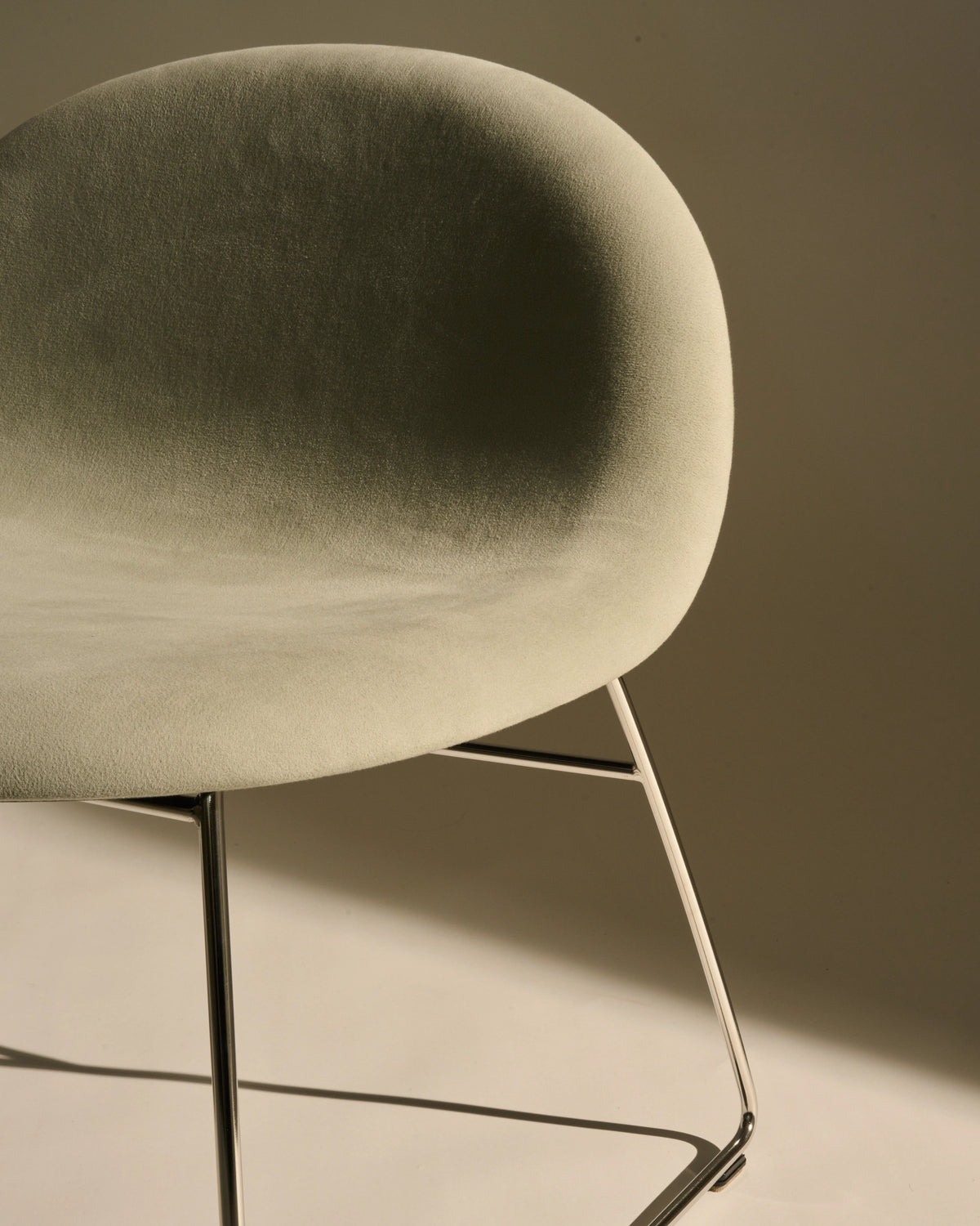 GUBI 3D Lounge Chair by GUBI — Lifestyle Images 4 of 7