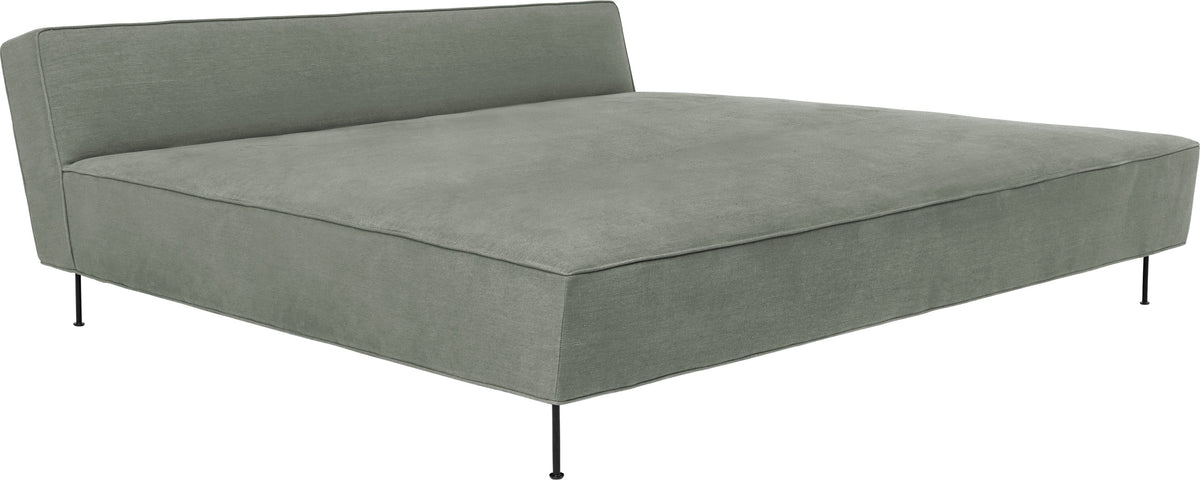 GUBI Modern Line Daybed - official product view