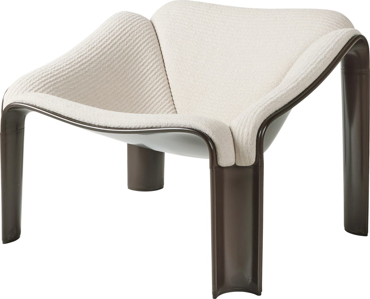 F300 Lounge Chair in Mol? by GUBI ? official Packshots 7 of 12