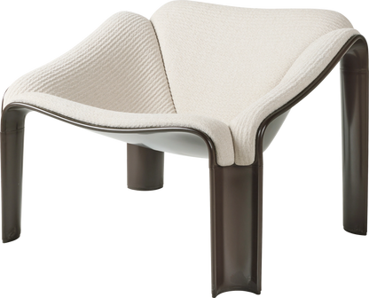 F300 Lounge Chair in Mol? by GUBI ? official Packshots 7 of 12