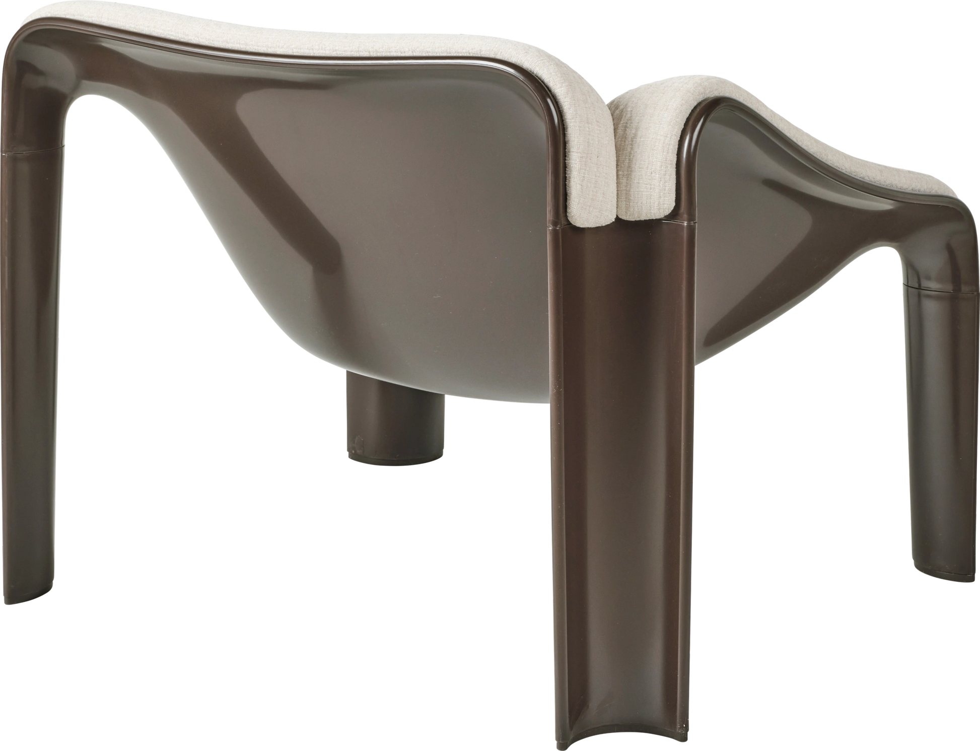F300 Lounge Chair in Mol? by GUBI ? official Packshots 5 of 12