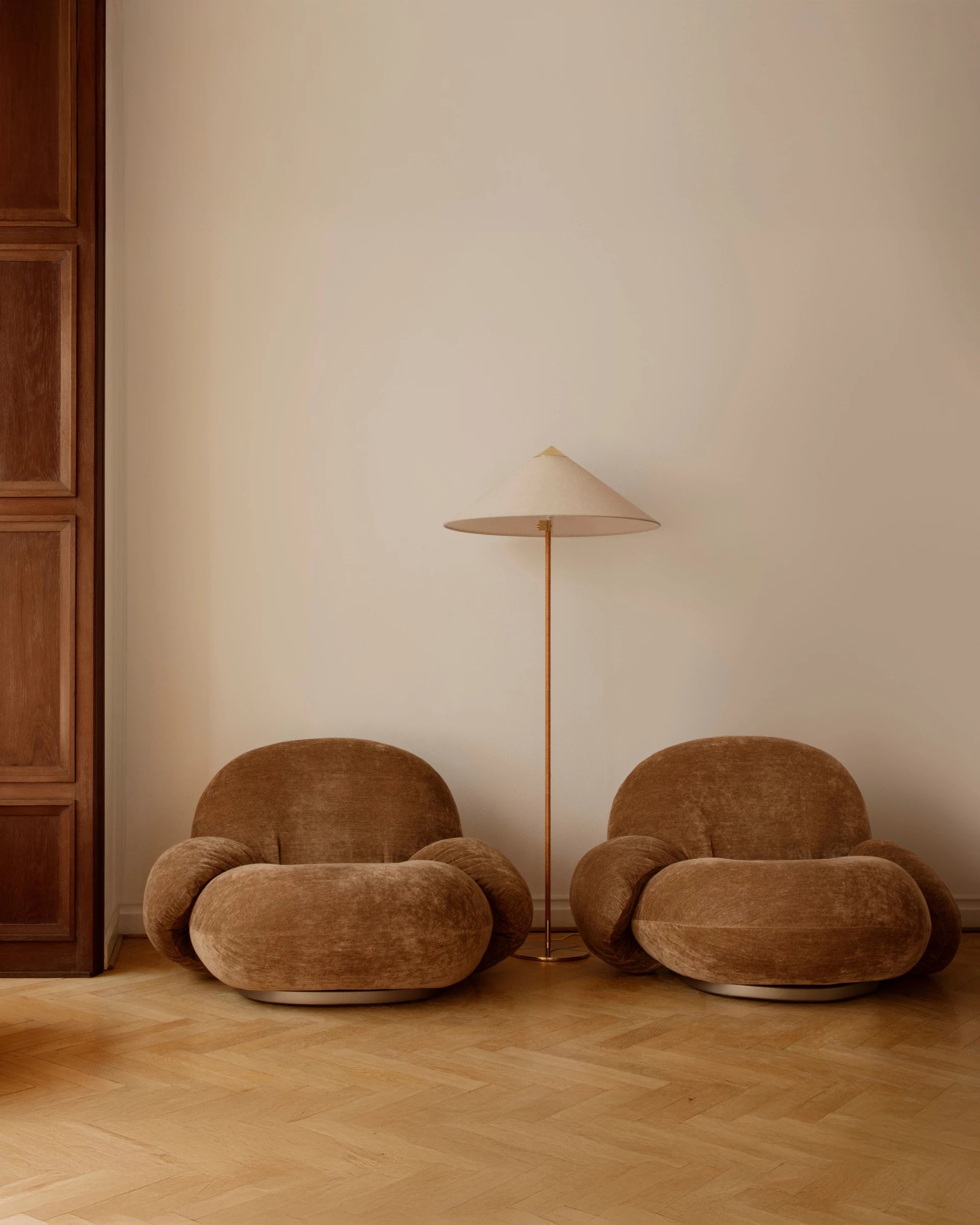 Pacha Middle armrest by GUBI shown in an interior setting, view 2