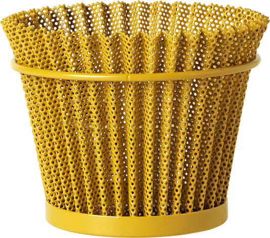 GUBI Matégot Flower Pot by Mathieu Matégot - official product view