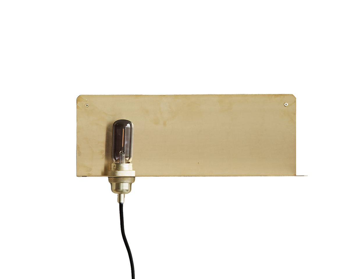 90° Wall Light — Brass — FRAMA