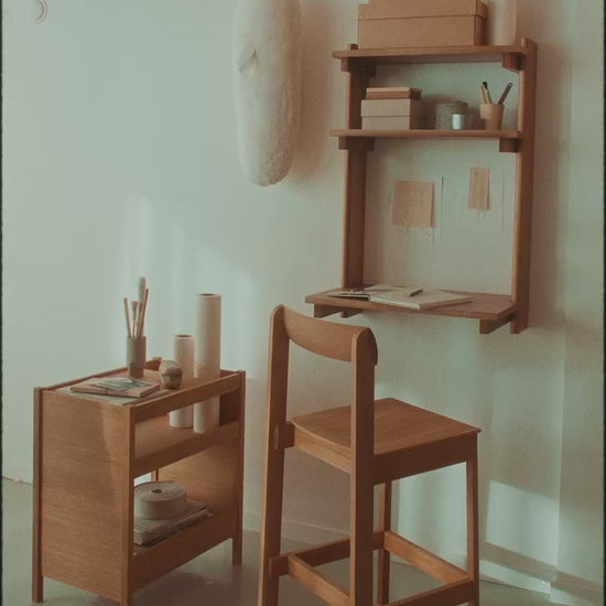 Blueprint Bar Chair 65, Oak — product video, source: formandrefine.com